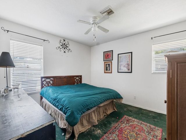 6055 7th Place, Vero Beach, FL 32968