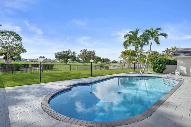 10875 Boca Woods Lane, Boca Raton, FL 33428