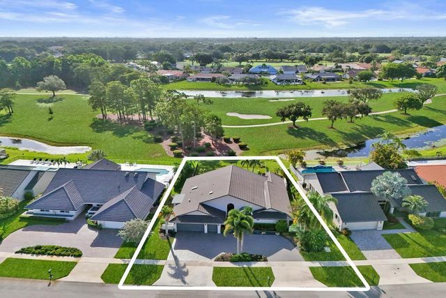10875 Boca Woods Lane, Boca Raton, FL 33428
