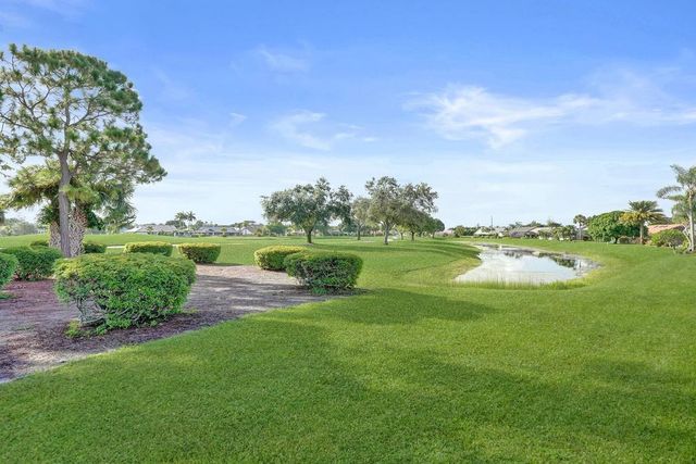 10875 Boca Woods Lane, Boca Raton, FL 33428