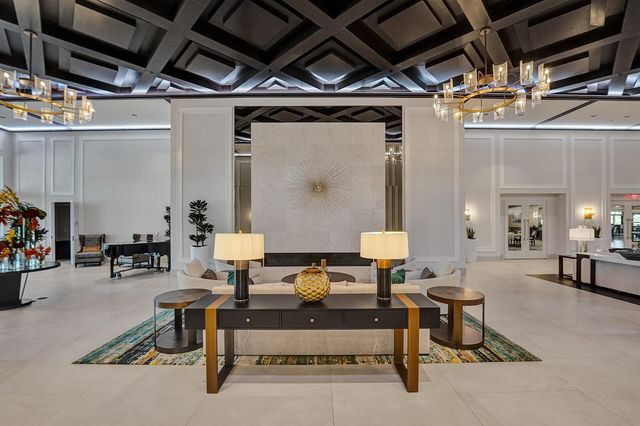 10875 Boca Woods Lane, Boca Raton, FL 33428