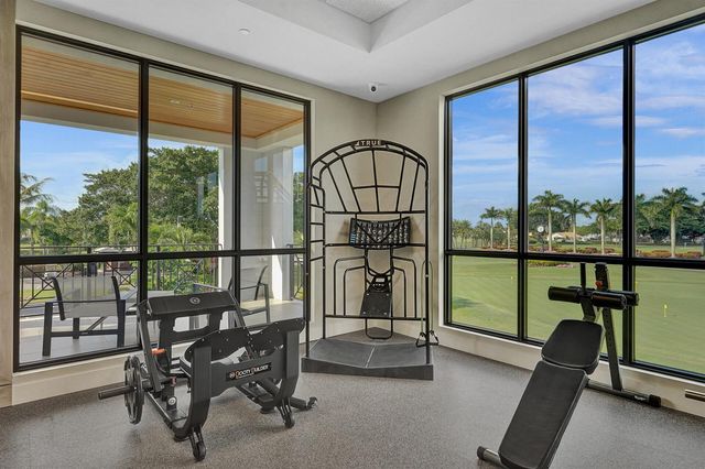 10875 Boca Woods Lane, Boca Raton, FL 33428