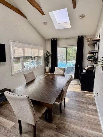 15 Beverly Hill 2, Canton, MA 02021