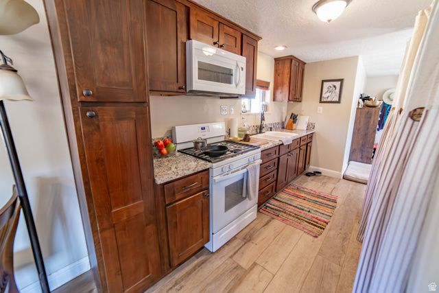 57 W MAIN ST, Rockville, UT 84763