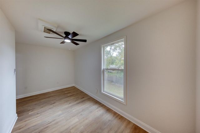 3115 Michael Street, Bacliff, TX 77518