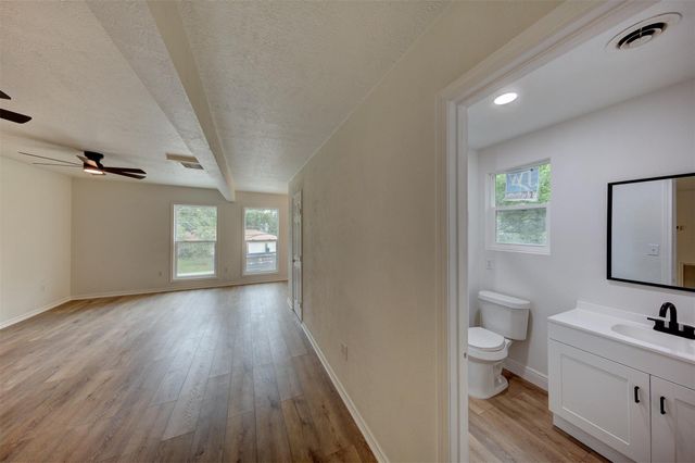 3115 Michael Street, Bacliff, TX 77518