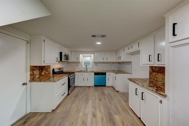 3115 Michael Street, Bacliff, TX 77518