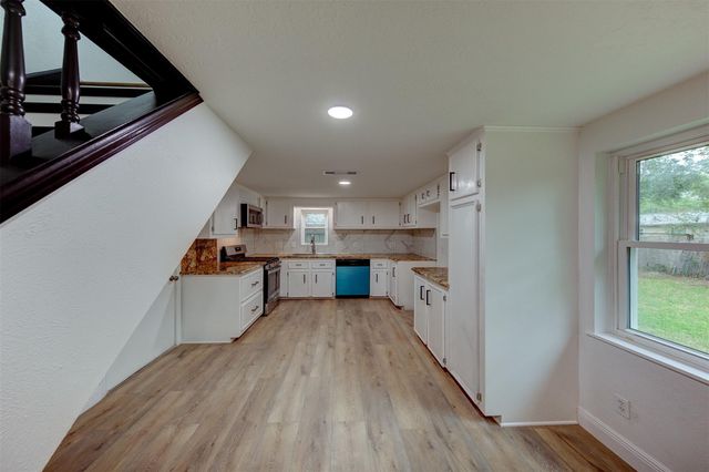 3115 Michael Street, Bacliff, TX 77518