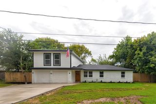 3115 Michael Street, Bacliff, TX 77518