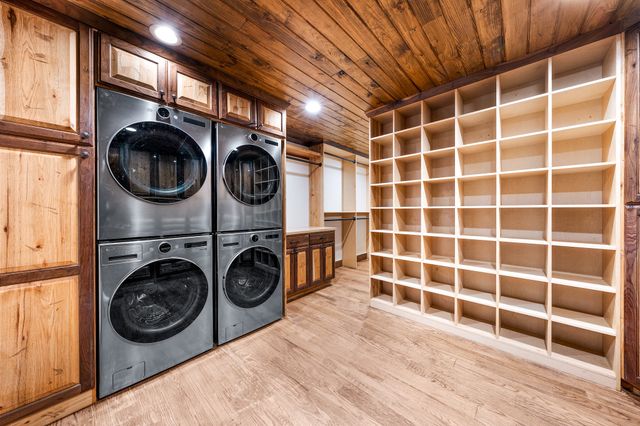 5900 County Road 3704, Athens, TX 75752