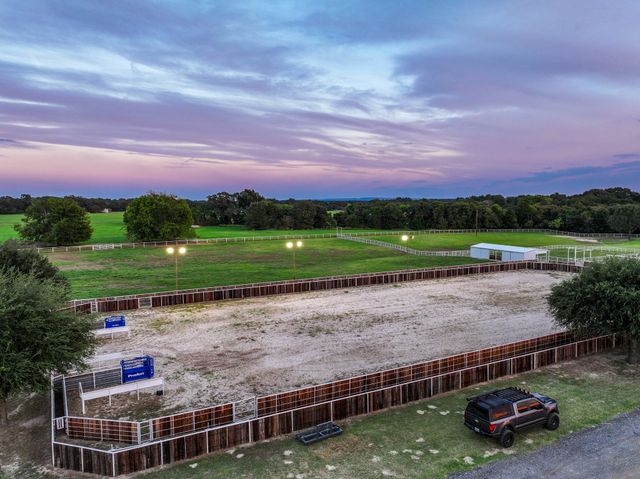 5900 County Road 3704, Athens, TX 75752