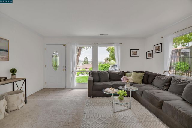 125 Foster St, Martinez, CA 94553