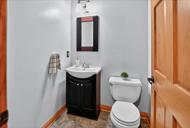 2292 Dahlk Circle, Verona, WI 53593
