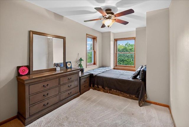 2292 Dahlk Circle, Verona, WI 53593