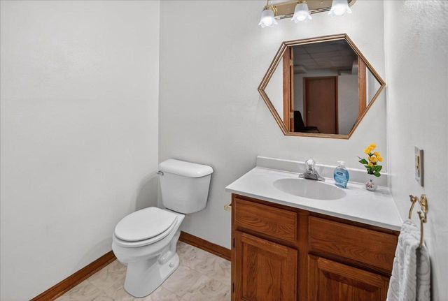 2292 Dahlk Circle, Verona, WI 53593