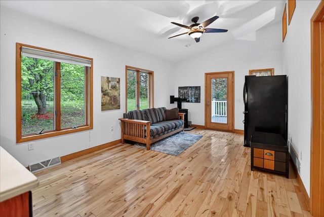 2292 Dahlk Circle, Verona, WI 53593