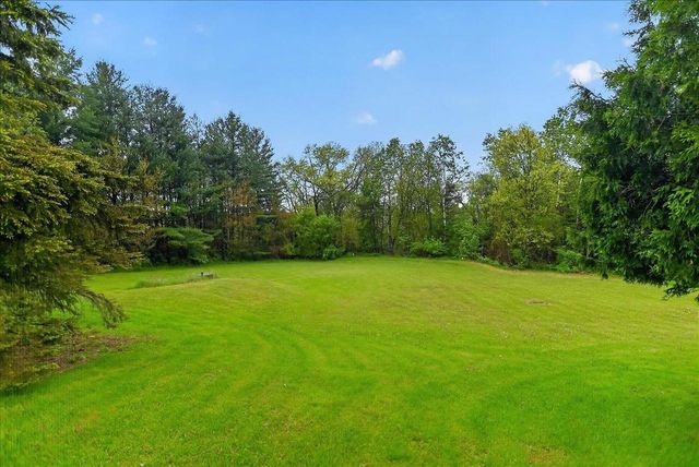 2292 Dahlk Circle, Verona, WI 53593
