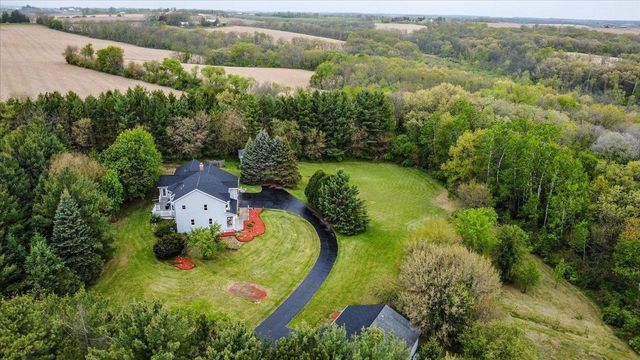 2292 Dahlk Circle, Verona, WI 53593