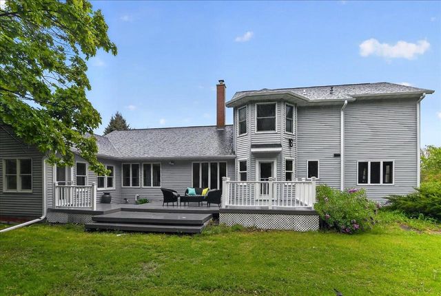 2292 Dahlk Circle, Verona, WI 53593