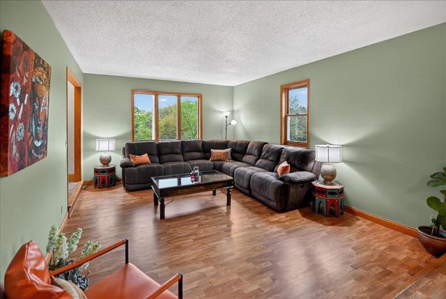 2292 Dahlk Circle, Verona, WI 53593