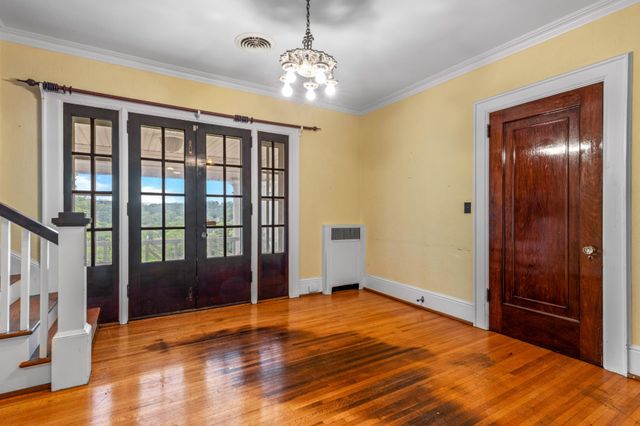 209 Browntown Road, Chattanooga, TN 37415