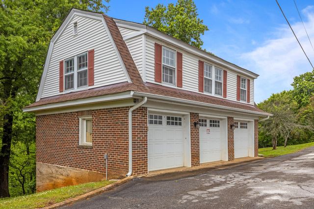 209 Browntown Road, Chattanooga, TN 37415