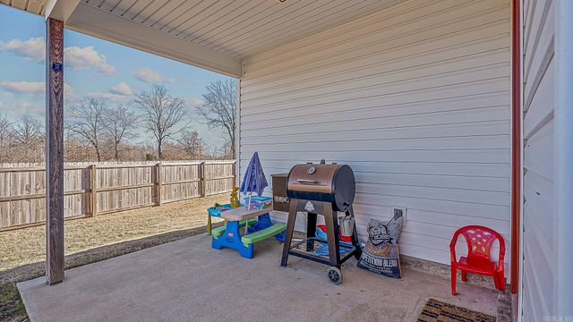 126 Ellis Drive, Brookland, AR 72417