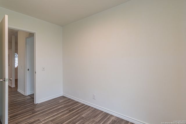 6142 lawn valley, San Antonio, TX 78242