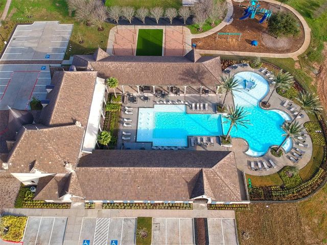 18859 Brego Lane, Tomball, TX 77377