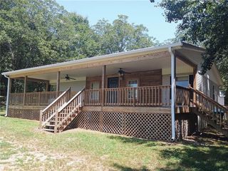 393 W Freeman Street, Maysville, GA 30558