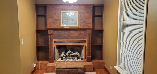 1109 Ellis Ct, Chapmansboro, TN 37035