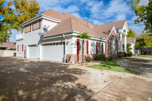 375 S 800 W, Hurricane, UT 84737