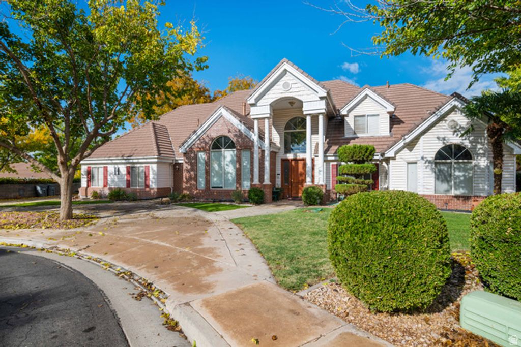 375 S 800 W, Hurricane, UT 84737