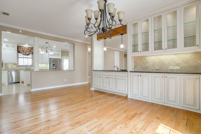 7016 Allen Place Drive, Fort Worth, TX 76116