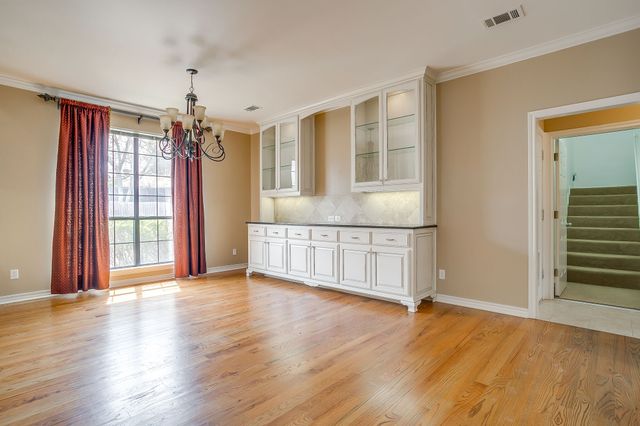 7016 Allen Place Drive, Fort Worth, TX 76116