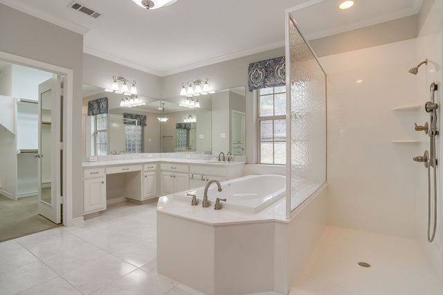 7016 Allen Place Drive, Fort Worth, TX 76116