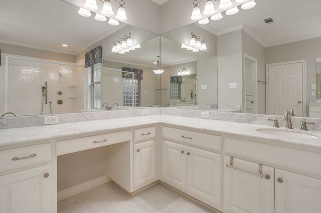 7016 Allen Place Drive, Fort Worth, TX 76116