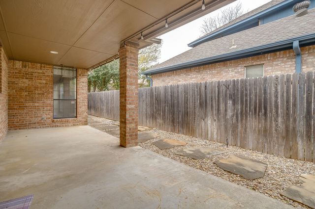 7016 Allen Place Drive, Fort Worth, TX 76116