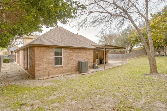 7016 Allen Place Drive, Fort Worth, TX 76116