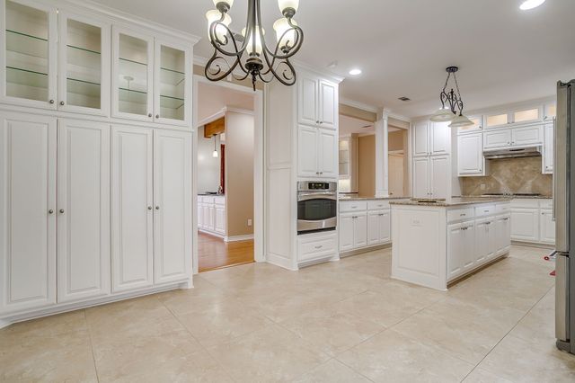 7016 Allen Place Drive, Fort Worth, TX 76116