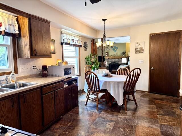 S77W26575 Crestview COURT, Waukesha, WI 53189