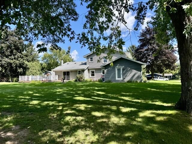 S77W26575 Crestview COURT, Waukesha, WI 53189