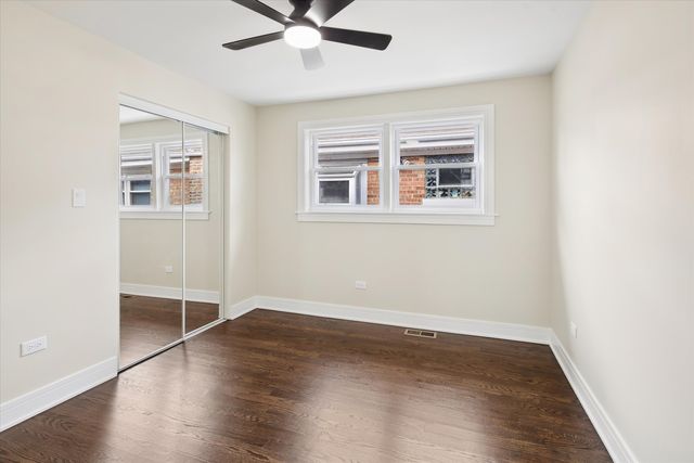 2121 W 71st Place, Chicago, IL 60636