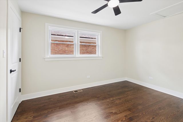 2121 W 71st Place, Chicago, IL 60636