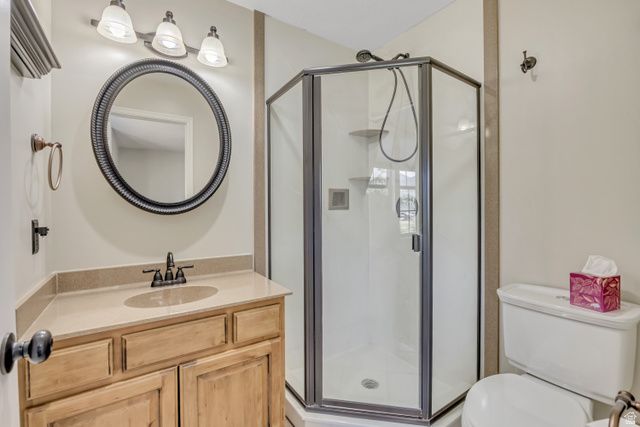 272 E 1150 N, Harrisville, UT 84404
