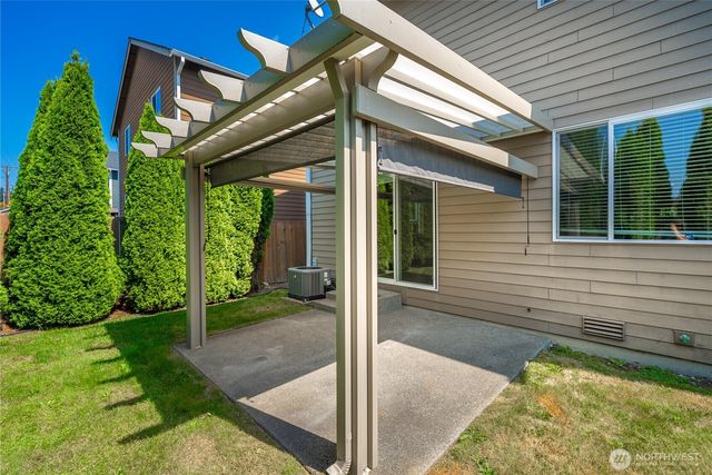 2808 S 376th Street, Federal Way, WA 98003
