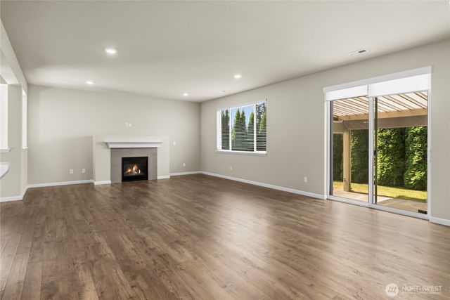 2808 S 376th Street, Federal Way, WA 98003