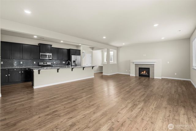 2808 S 376th Street, Federal Way, WA 98003