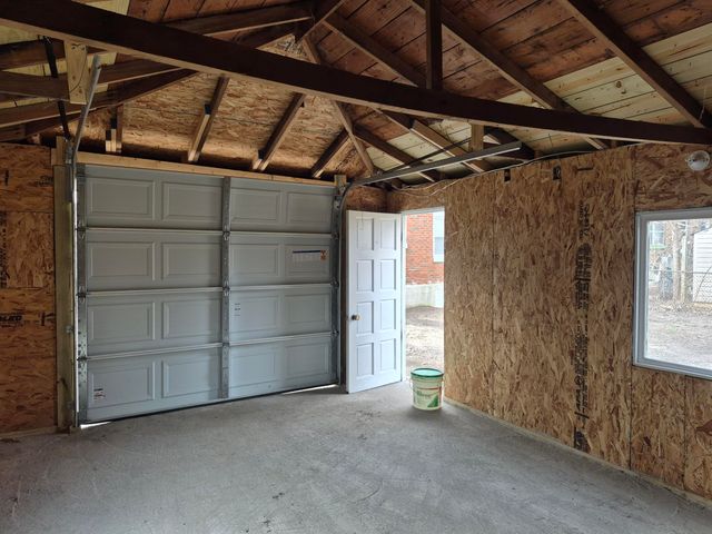 908 E 45th Avenue, Gary, IN 46409