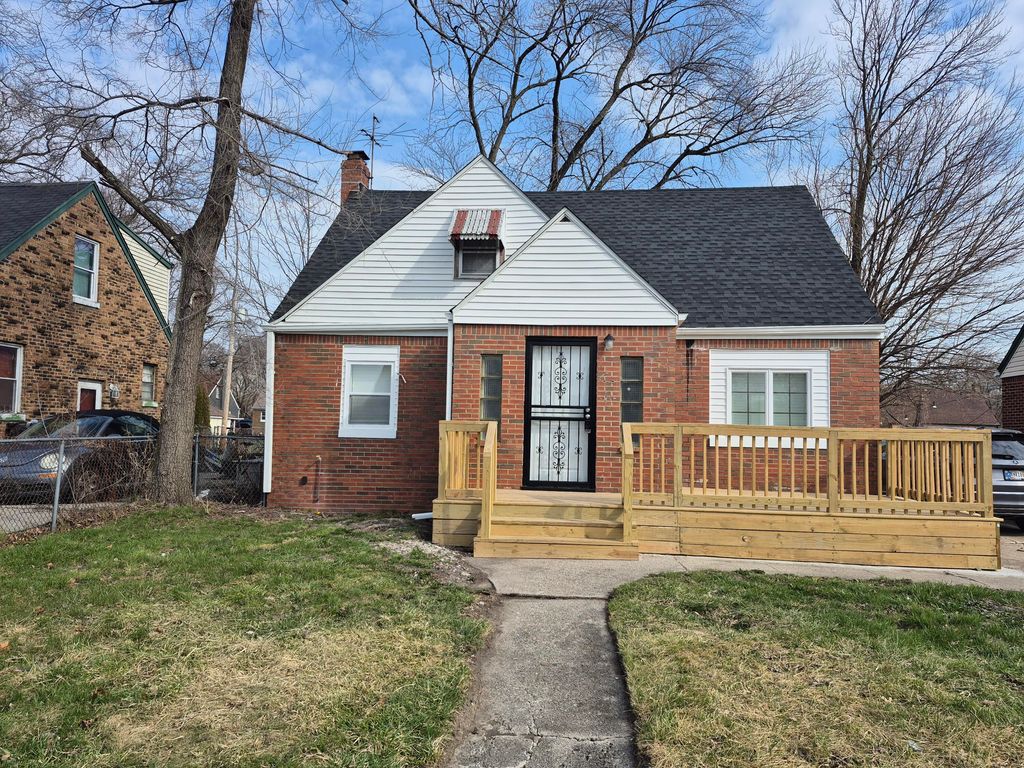908 E 45th Avenue, Gary, IN 46409